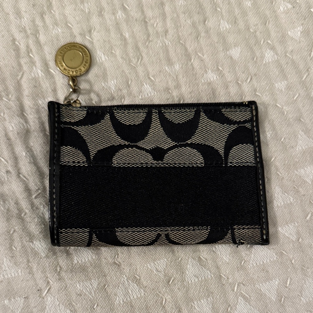 Coach Black and Beige Signature Card Holder